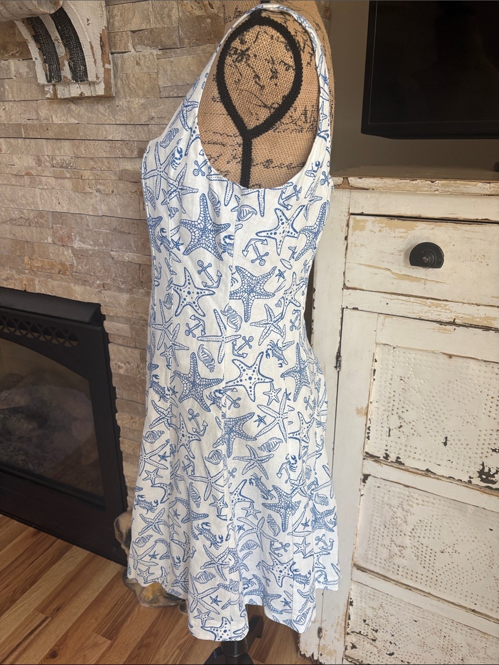 Avec Les Filles linen blend fit and flare mini dress coastal starfish blue white - Picture 10 of 16